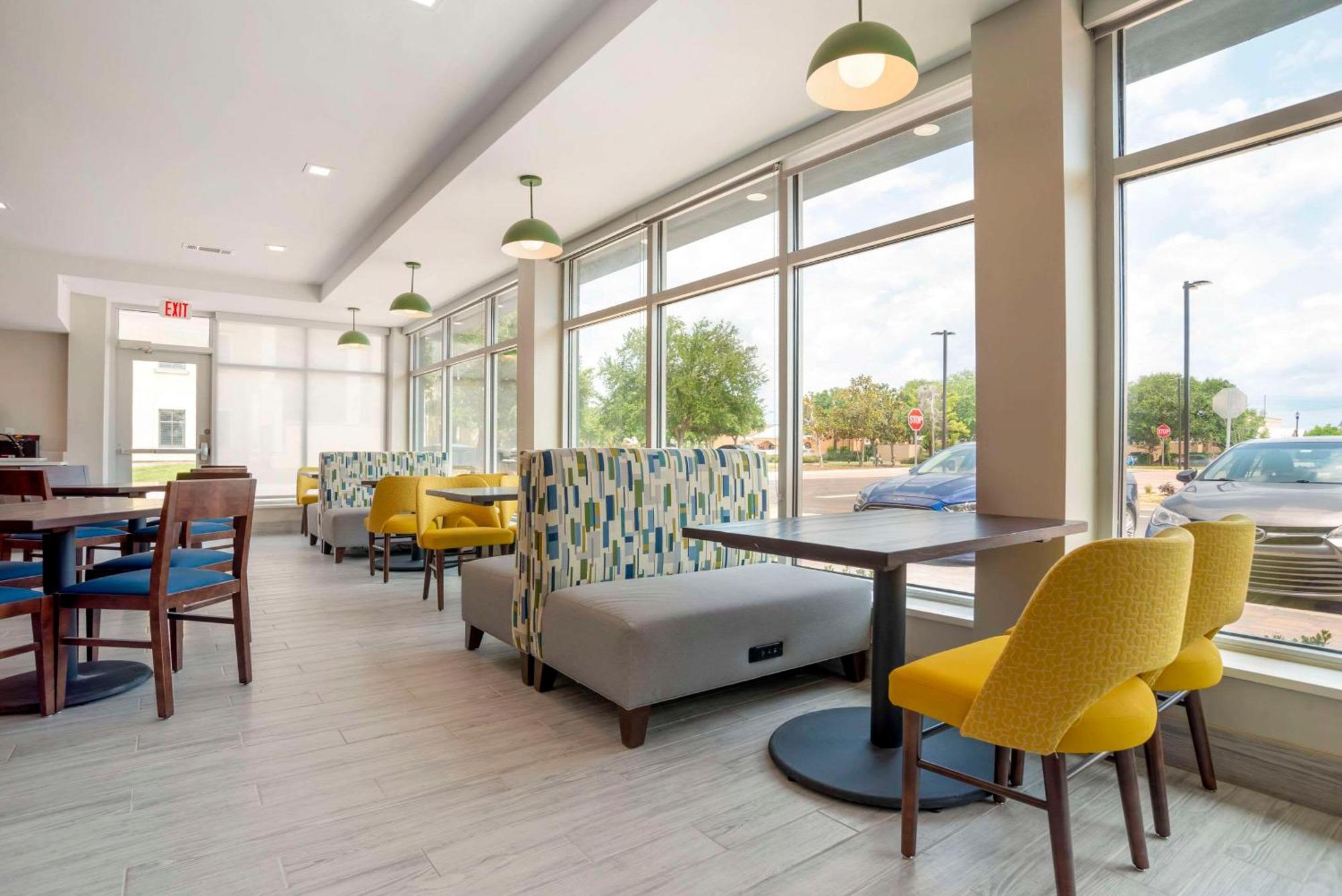 Comfort Inn & Suites Destin Near Henderson Beach 미라마비치 외부 사진